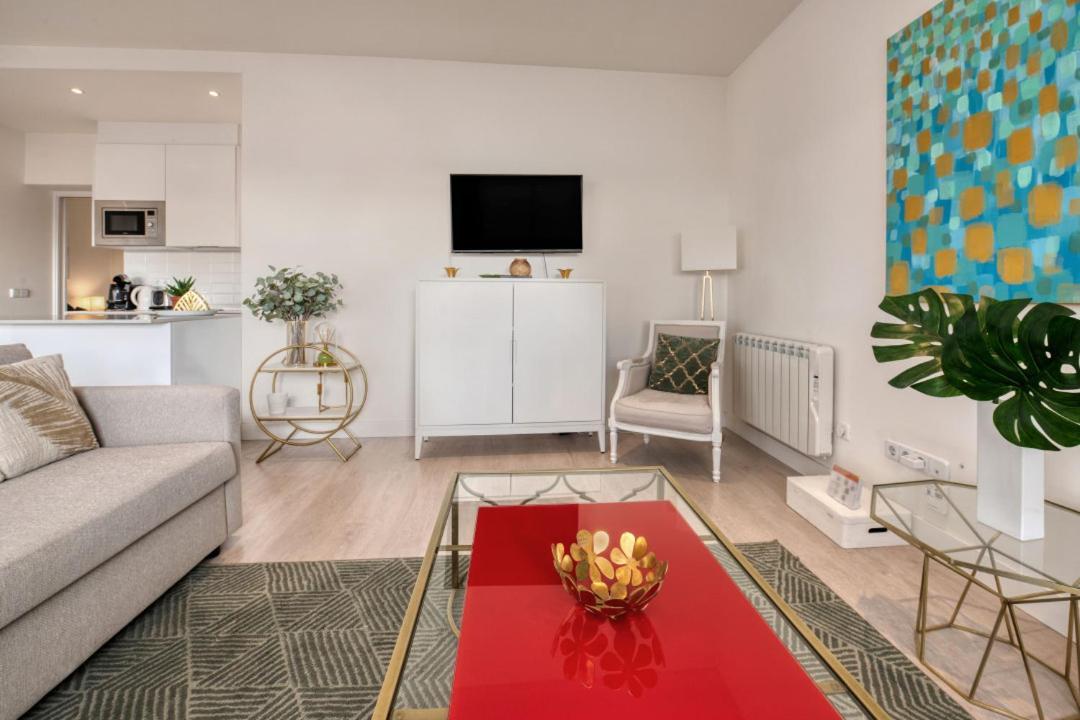 1 Bedroom 1 Bathroom Furnished - Salamanca - Stylish Wterrace - Mintystay