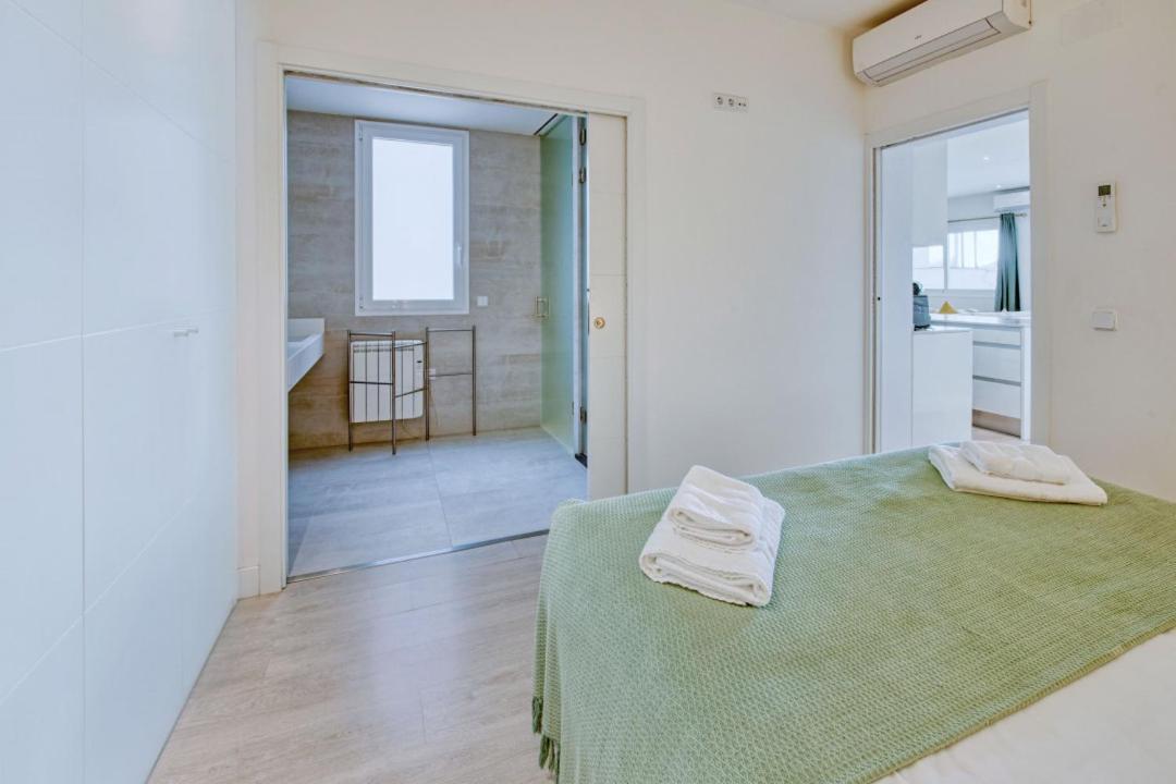 1 Bedroom 1 Bathroom Furnished - Salamanca - Stylish Wterrace - Mintystay Appartement