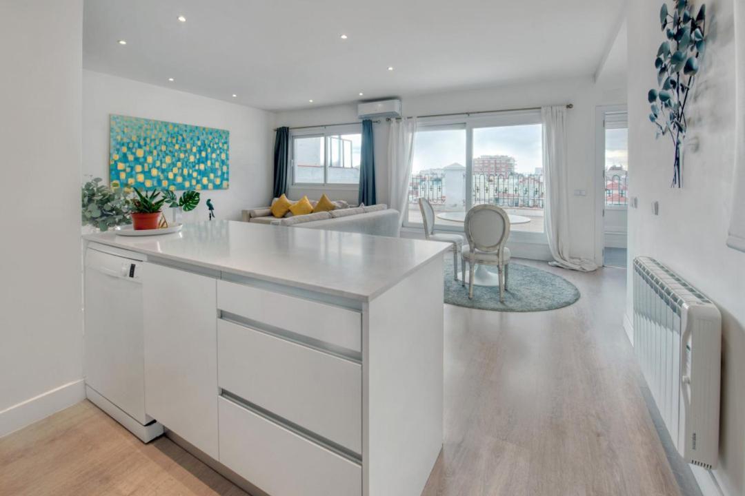 Appartement 1 Bedroom 1 Bathroom Furnished - Salamanca - Stylish Wterrace - Mintystay